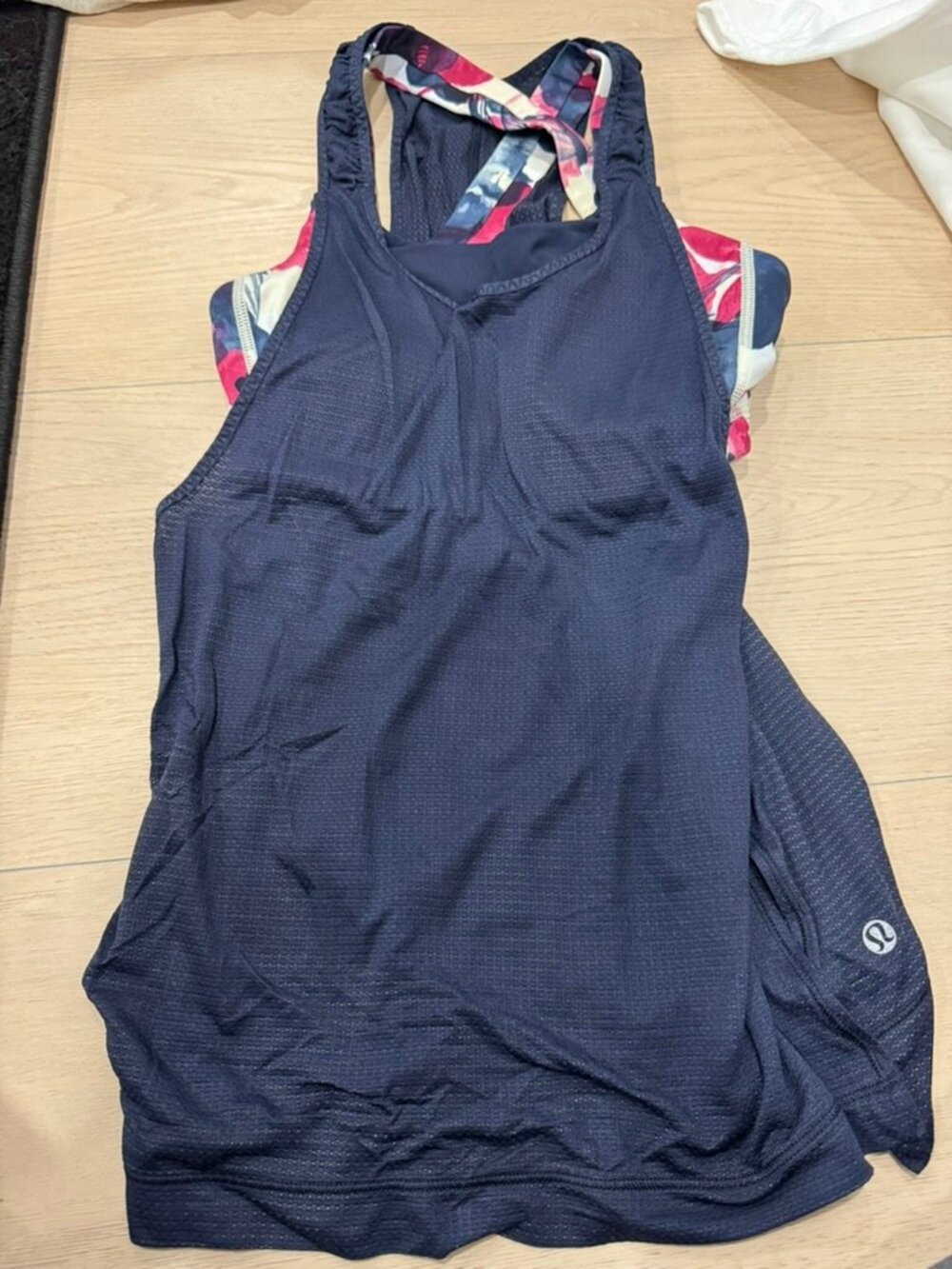 Lululemon Active Top XS Navy